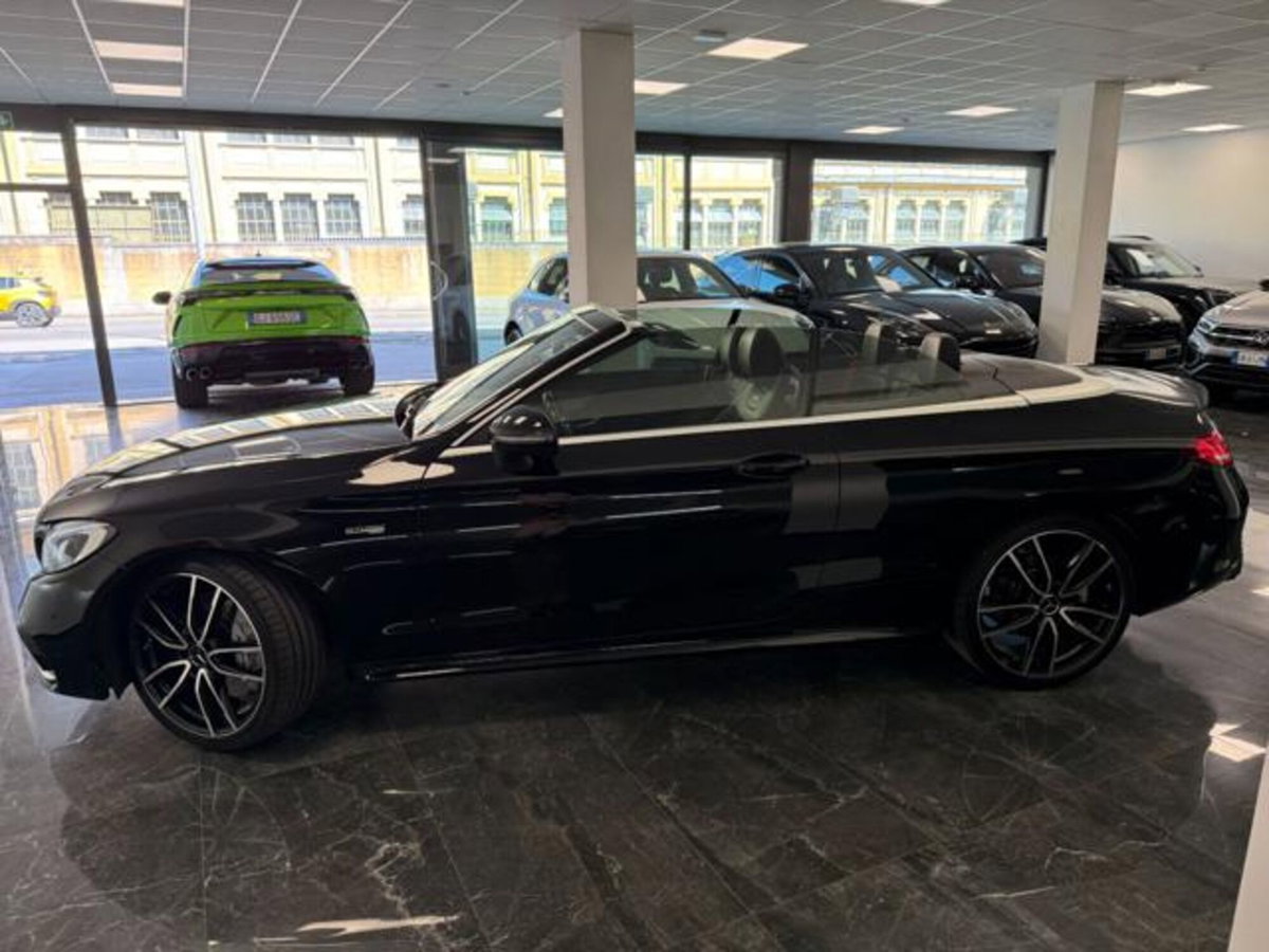 Mercedes-Benz Classe C Cabrio 43 4Matic AMG Cabrio Sport (8)