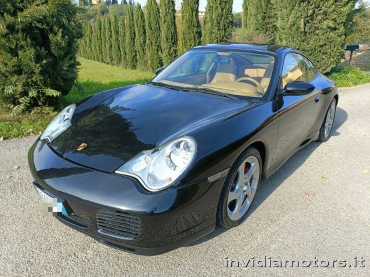 Porsche 911 Coupé Carrera 4S cat