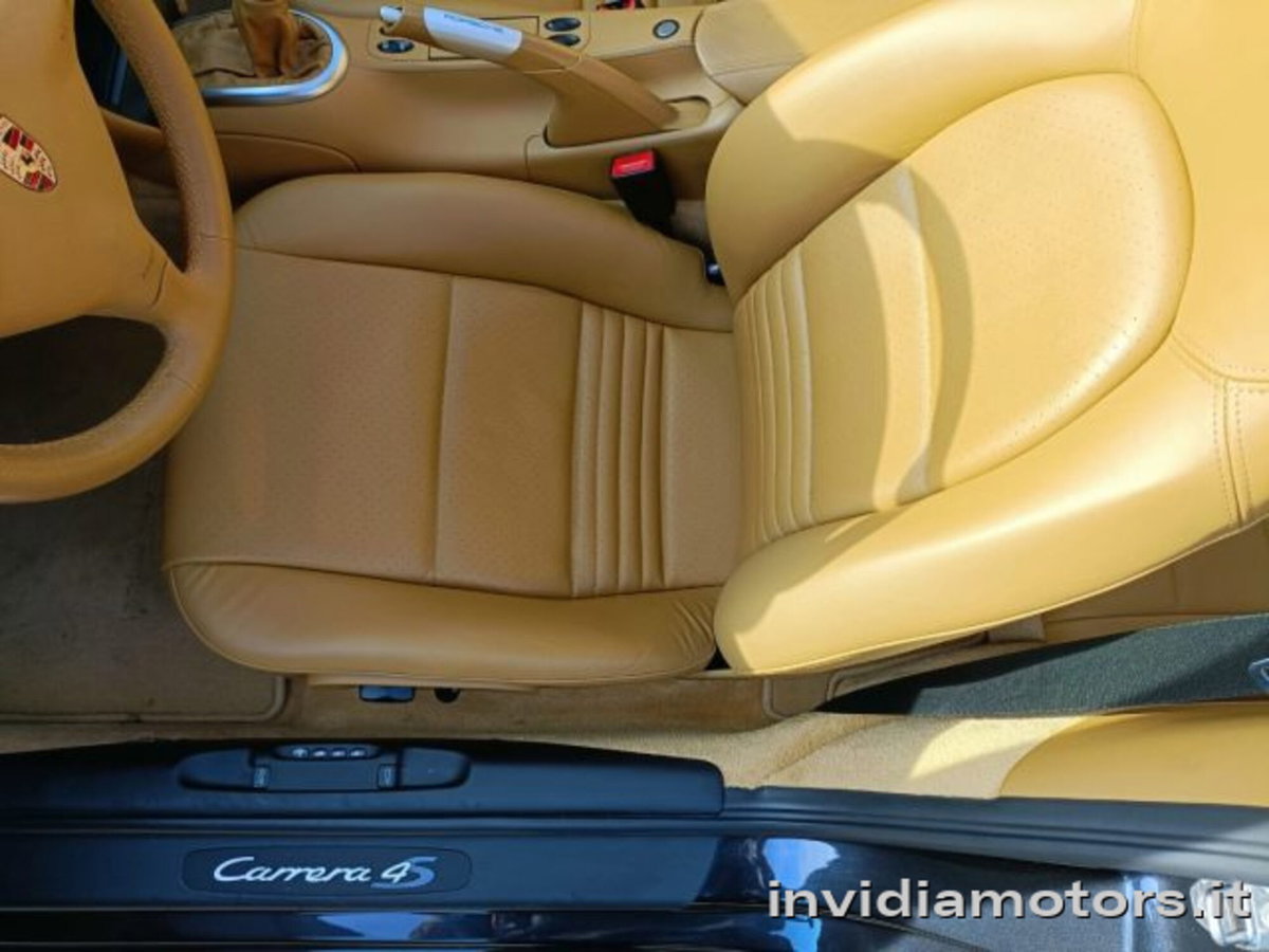 Porsche 911 Coupé Carrera 4S cat (10)