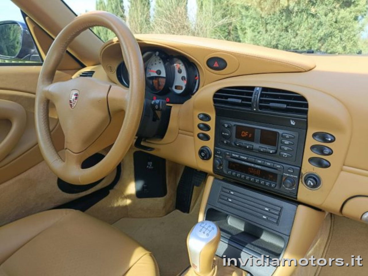Porsche 911 Coupé Carrera 4S cat (14)