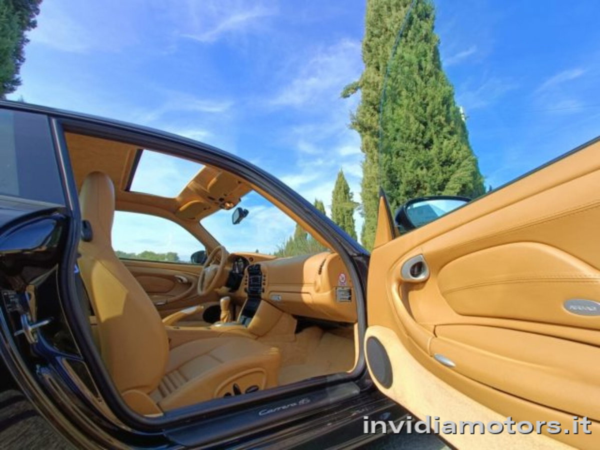 Porsche 911 Coupé Carrera 4S cat (15)