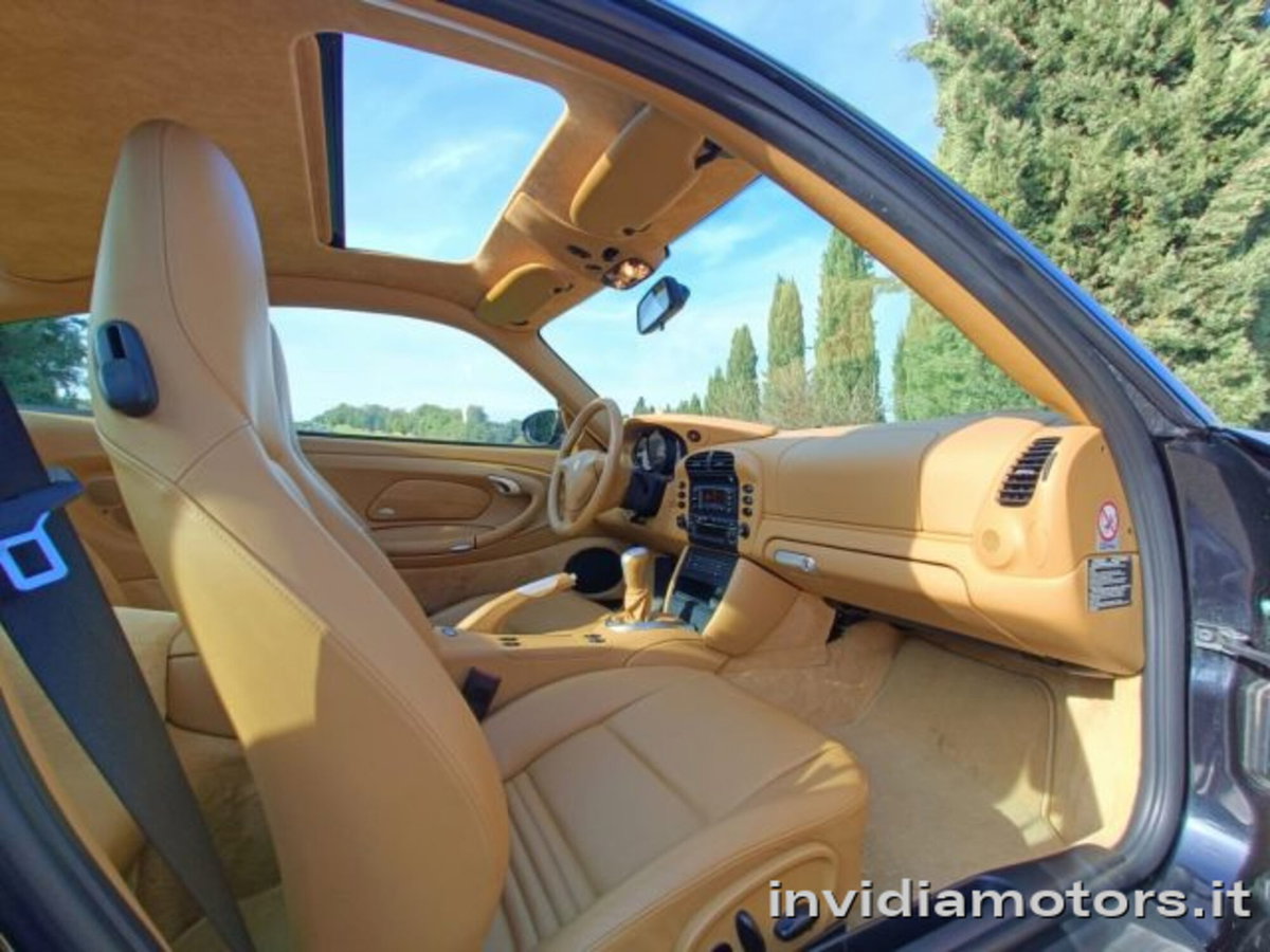 Porsche 911 Coupé Carrera 4S cat (16)