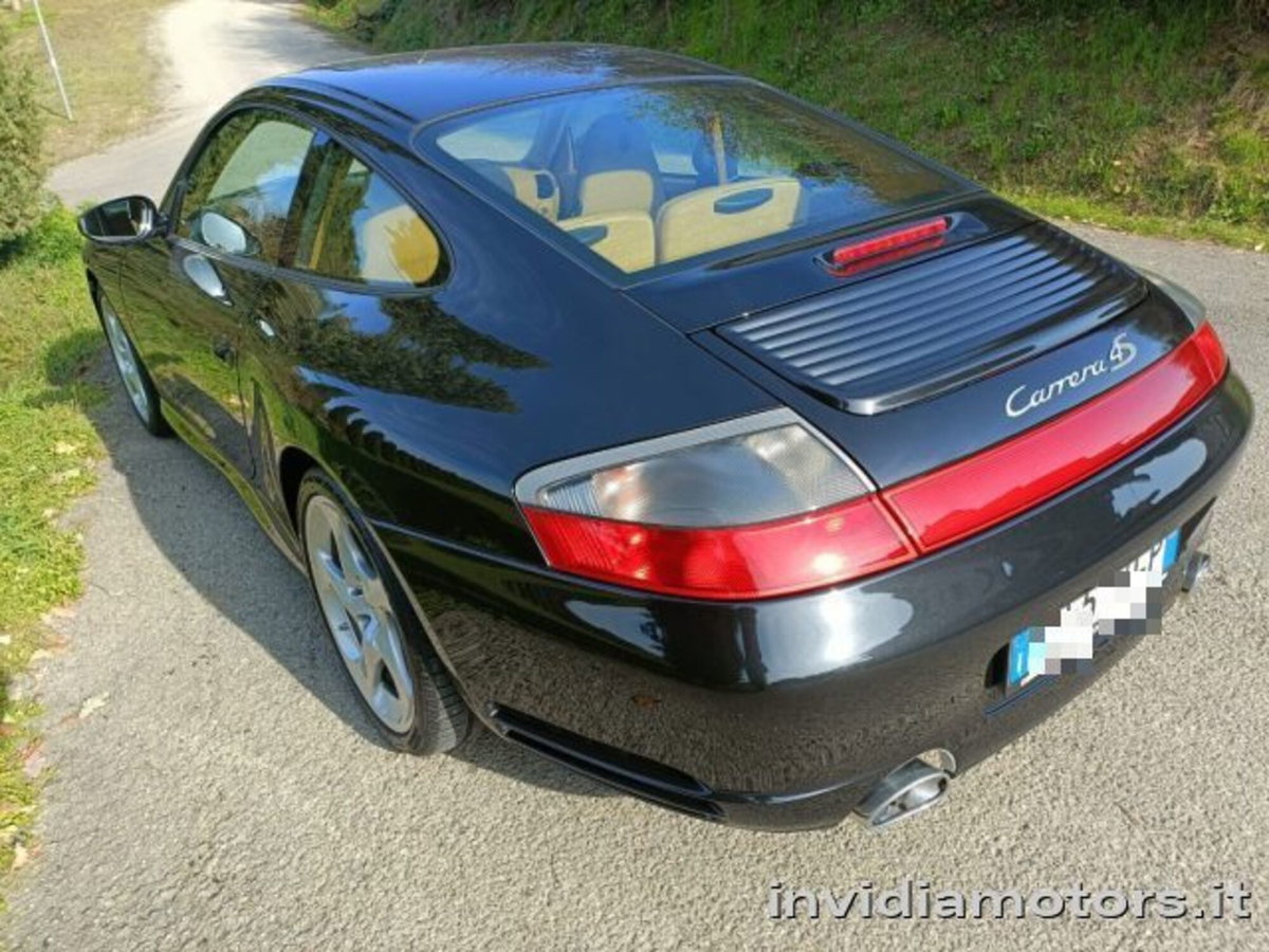 Porsche 911 Coupé Carrera 4S cat (7)