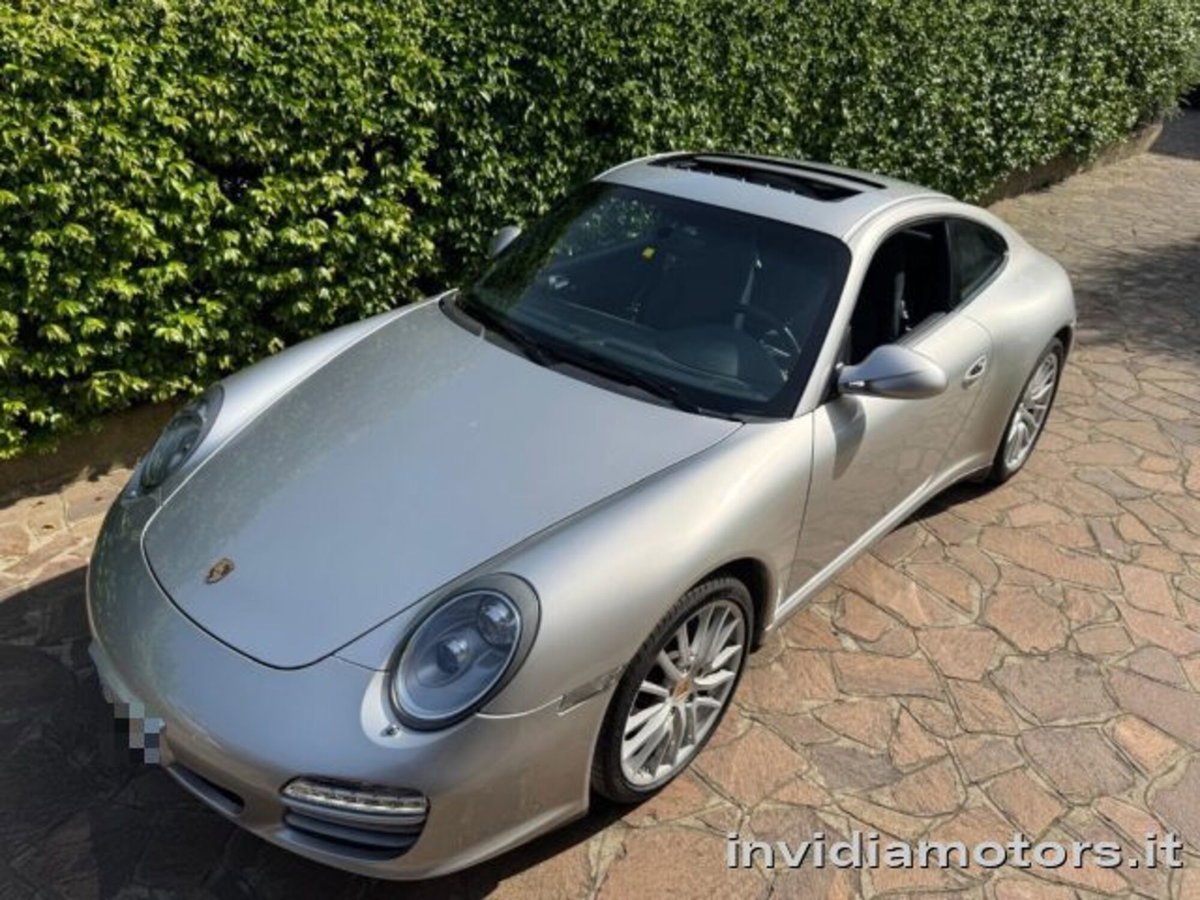 Porsche 911 Coupé Carrera 4