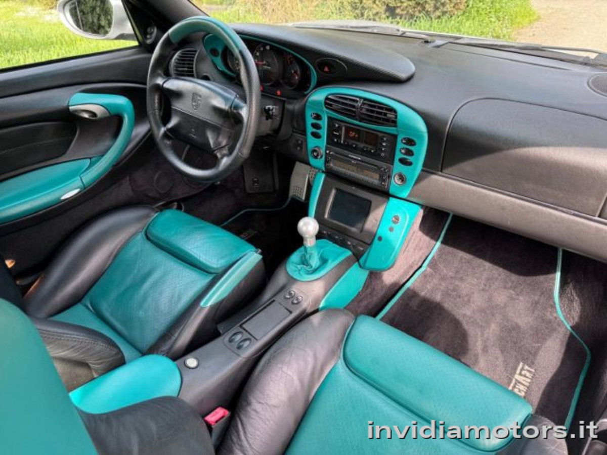Porsche 911 Coupé Carrera cat (11)