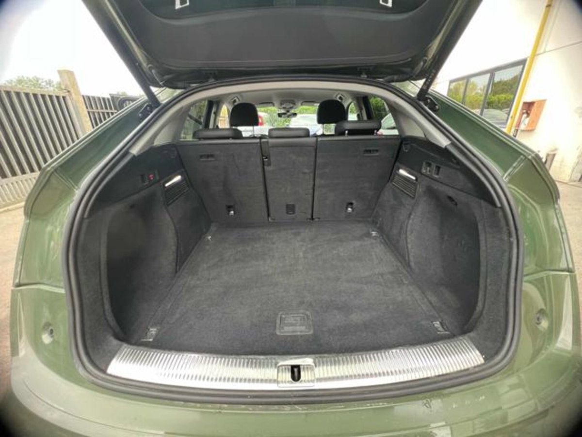 Audi Q5 40 2.0 tfsi mhev 12V Identity Black quattro s-tronic (15)