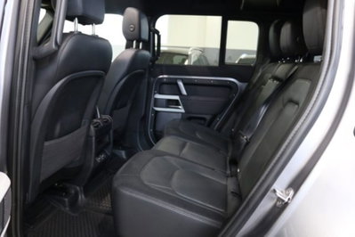 Land Rover Defender 110 3.0d i6 mhev X-Dynamic SE awd 200cv auto (17)