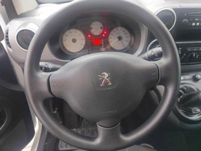 Peugeot Partner BlueHDi 100 4x4 Active Traction Control (14)