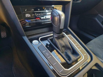 Volkswagen Passat Variant 1.5 TSI ACT DSG Business (11)
