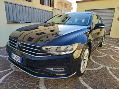 Volkswagen Passat Variant 1.5 TSI ACT DSG Business (2)