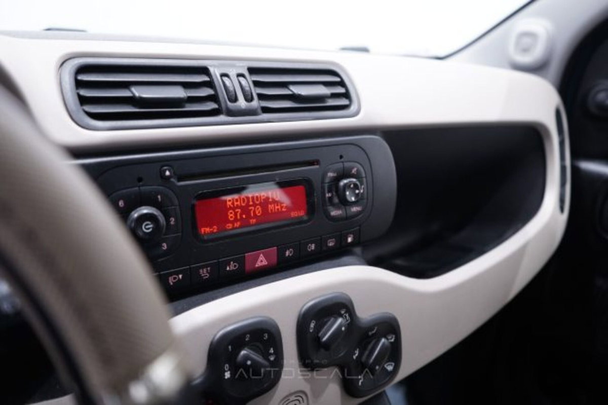 Fiat Panda 0.9 TwinAir Turbo Natural Power Easy (12)