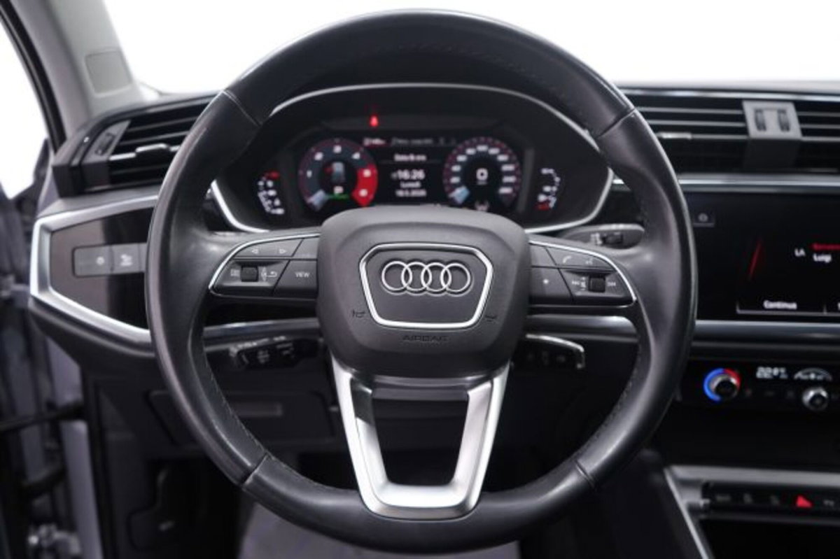 Audi Q3 Sportback 35 TDI quattro S tronic Business Plus (14)