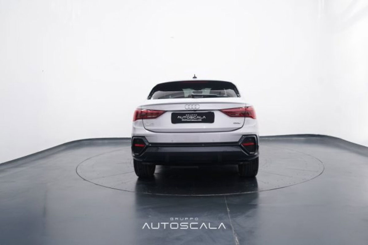 Audi Q3 Sportback 35 TDI quattro S tronic Business Plus (5)