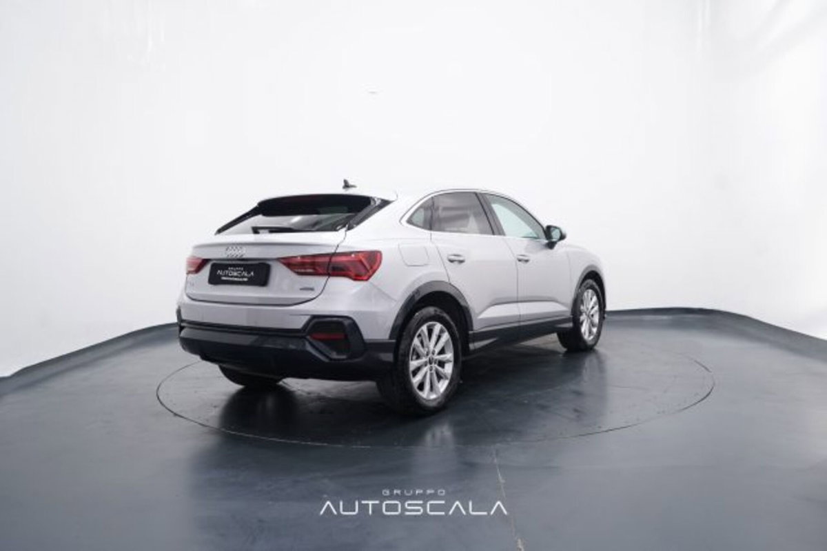 Audi Q3 Sportback 35 TDI quattro S tronic Business Plus (6)