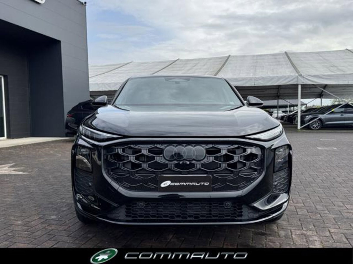 Audi Q3 Sportback 2.0 tfsi S line edition quattro 204cv s-tronic (2)