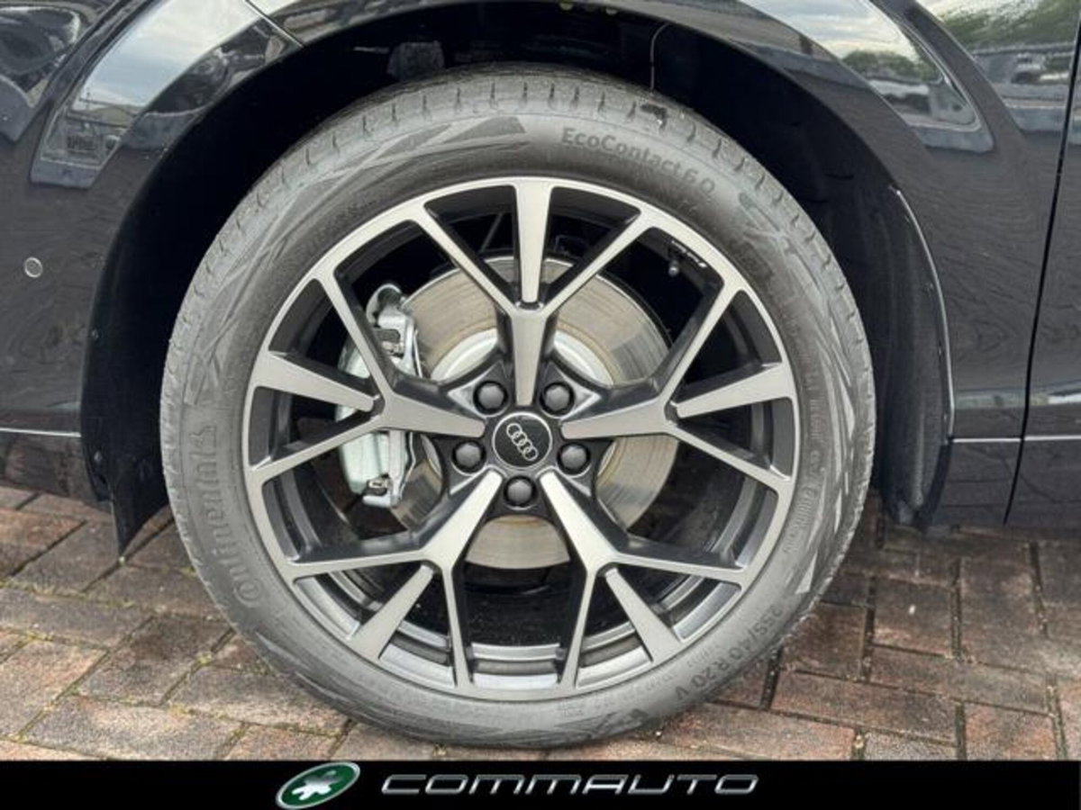 Audi Q3 Sportback 2.0 tfsi S line edition quattro 204cv s-tronic (8)
