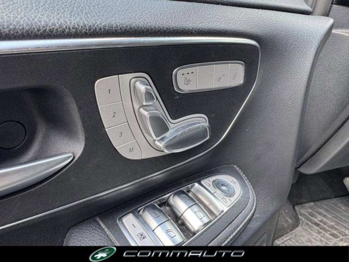 Mercedes-Benz Classe V 220 d Automatic 4Matic Premium Compact (11)