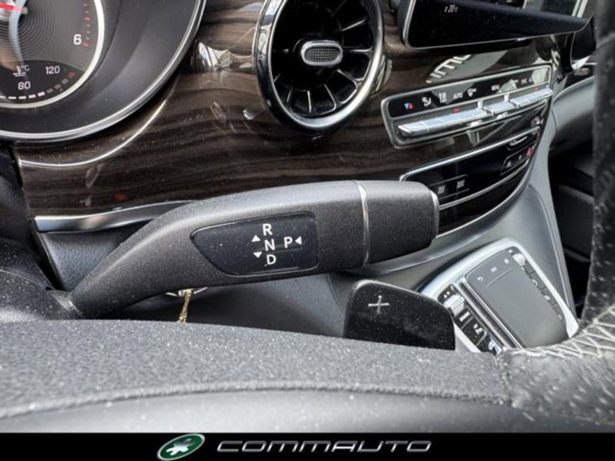 Mercedes-Benz Classe V 220 d Automatic 4Matic Premium Compact (14)