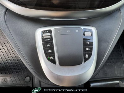 Mercedes-Benz Classe V 220 d Automatic 4Matic Premium Compact (18)