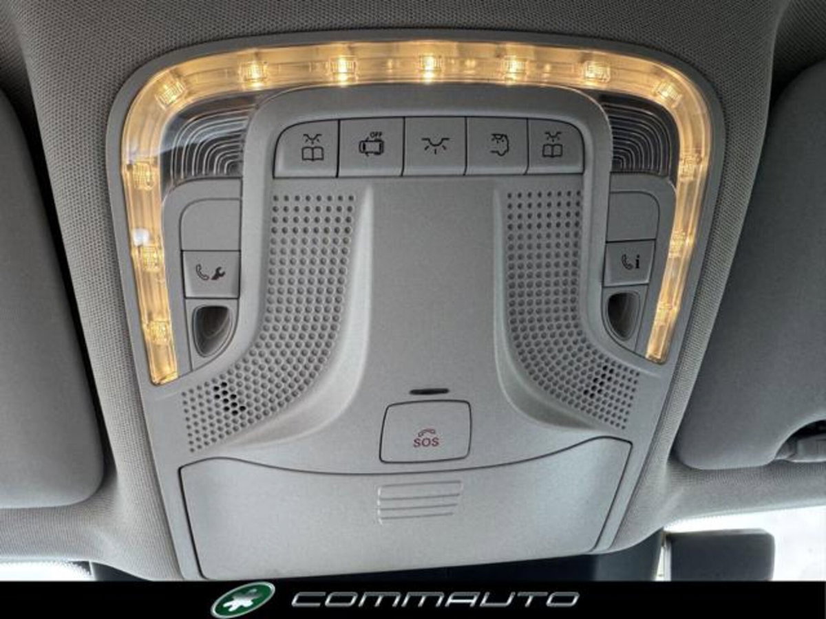Mercedes-Benz Classe V 220 d Automatic 4Matic Premium Compact (20)
