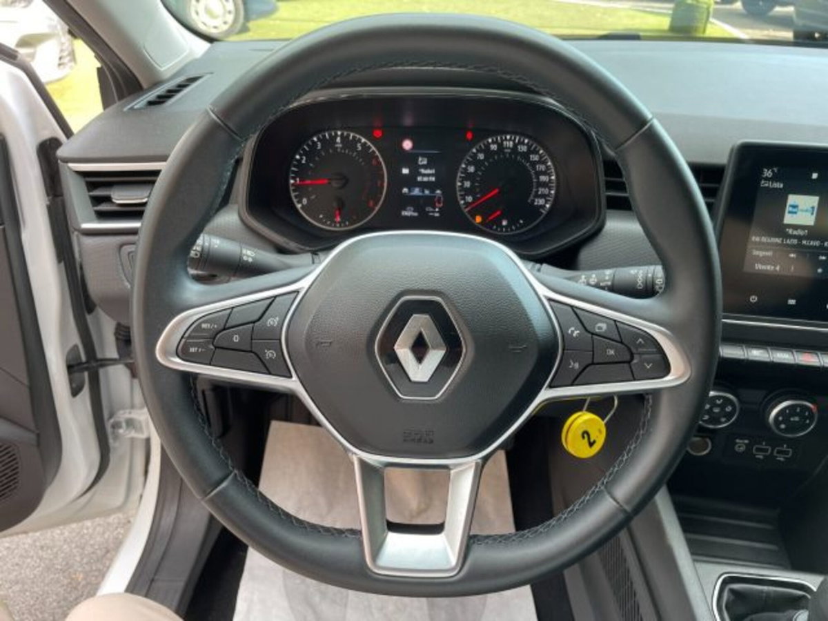 Renault Clio TCe 90 CV 5 porte Equilibre (12)