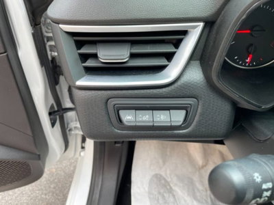 Renault Clio TCe 90 CV 5 porte Equilibre (14)
