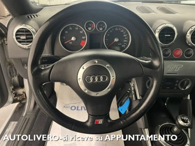 Audi TT Coupé 1.8 T 20V 179 CV cat quattro (12)