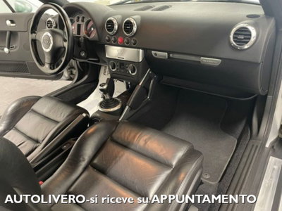 Audi TT Coupé 1.8 T 20V 179 CV cat quattro (9)
