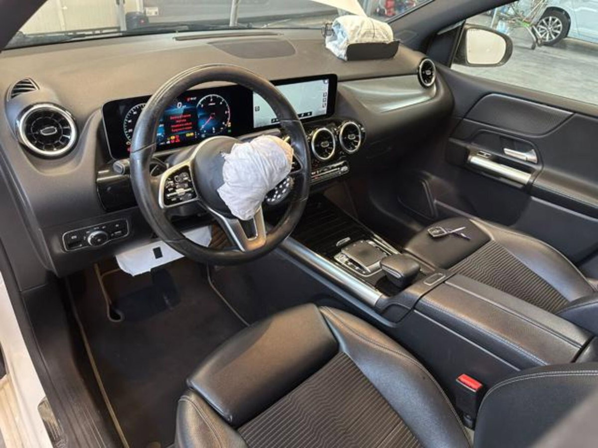 Mercedes-Benz Classe B 180 d Automatic Sport Plus (13)