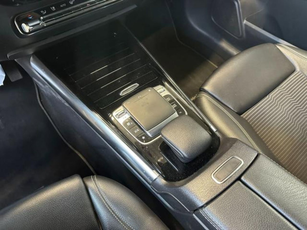 Mercedes-Benz Classe B 180 d Automatic Sport Plus (17)