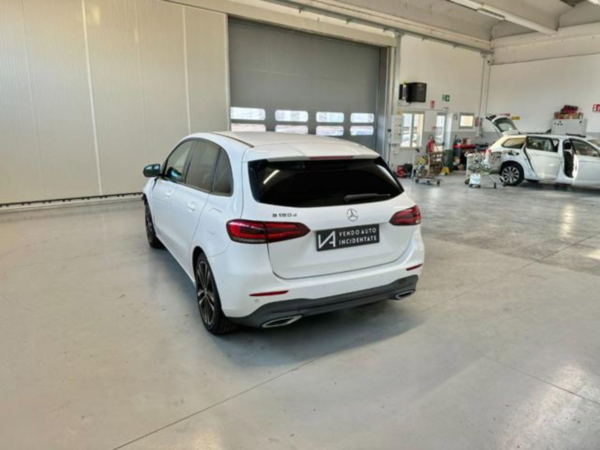 Mercedes-Benz Classe B 180 d Automatic Sport Plus (5)