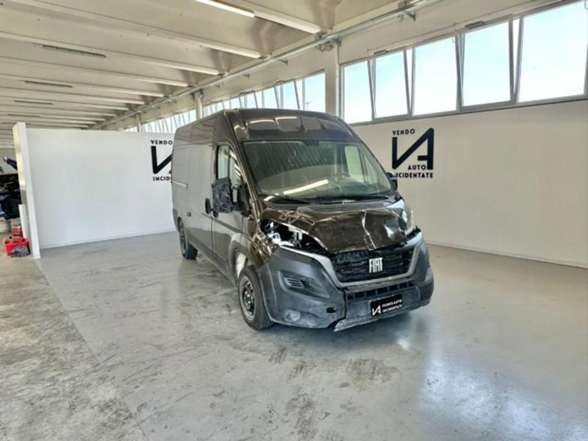 Fiat Ducato Furgone 35 2.2 Mjt 120CV PLM-SL-TM Furgone