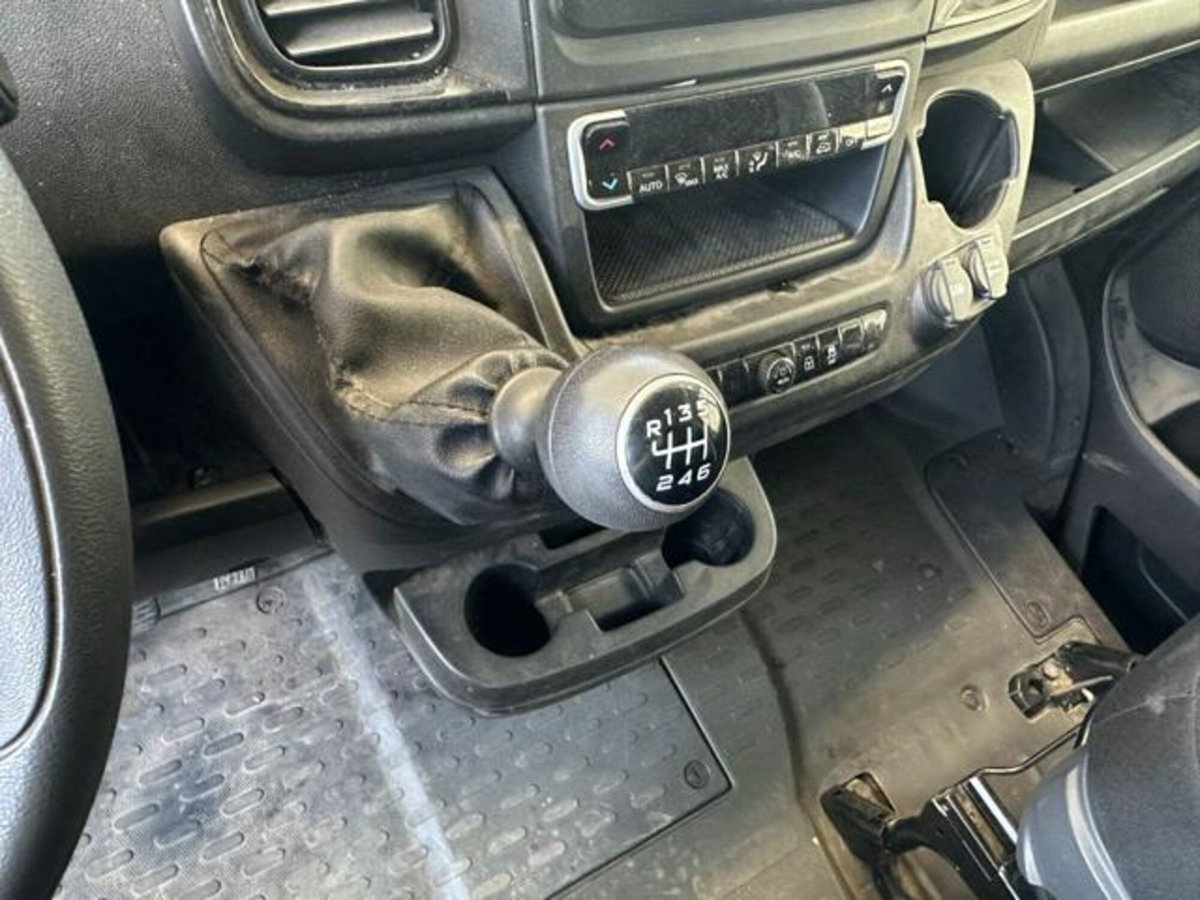 Fiat Ducato Furgone 35 2.2 Mjt 120CV PLM-SL-TM Furgone (14)