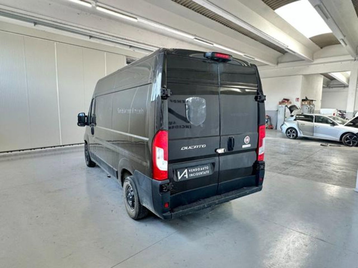 Fiat Ducato Furgone 35 2.2 Mjt 120CV PLM-SL-TM Furgone (5)