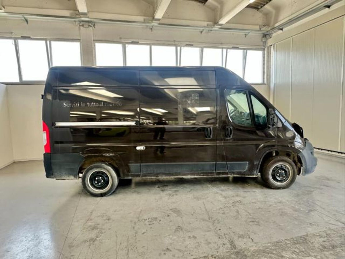 Fiat Ducato Furgone 35 2.2 Mjt 120CV PLM-SL-TM Furgone (9)