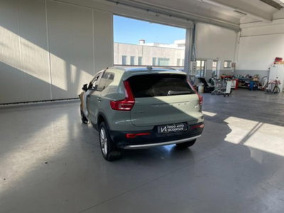 Volvo XC40 B3 automatico Essential (5)
