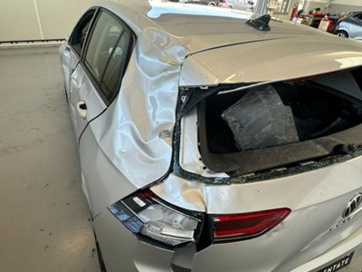 Volkswagen Golf Variant 1.0 eTSI EVO DSG Life (11)