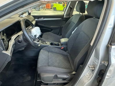 Volkswagen Golf Variant 1.0 eTSI EVO DSG Life (13)