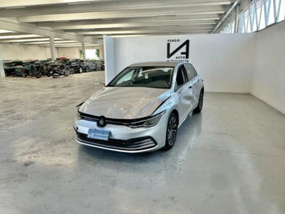 Volkswagen Golf Variant 1.0 eTSI EVO DSG Life (3)