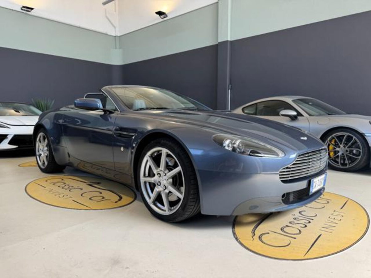 Aston Martin V8 Vantage Cabrio V8 Vantage Roadster
