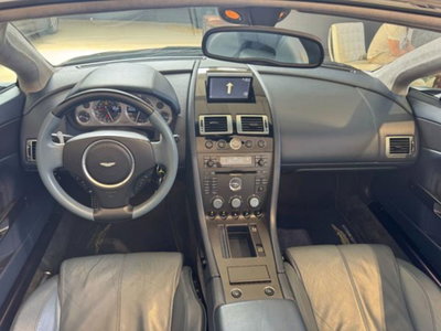 Aston Martin V8 Vantage Cabrio V8 Vantage Roadster (10)