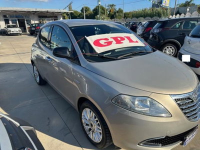 Lancia Ypsilon 1.2 69 CV 5 porte GPL Ecochic Gold (4)