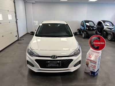 Hyundai i20 1.2 5 porte Econext Advanced (2)