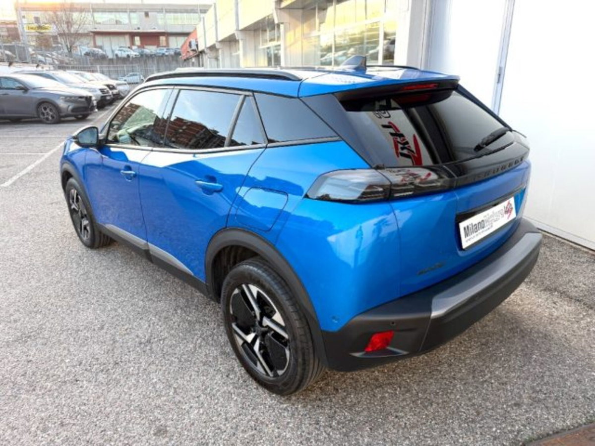Peugeot 2008 PureTech 100 S&S Allure (5)
