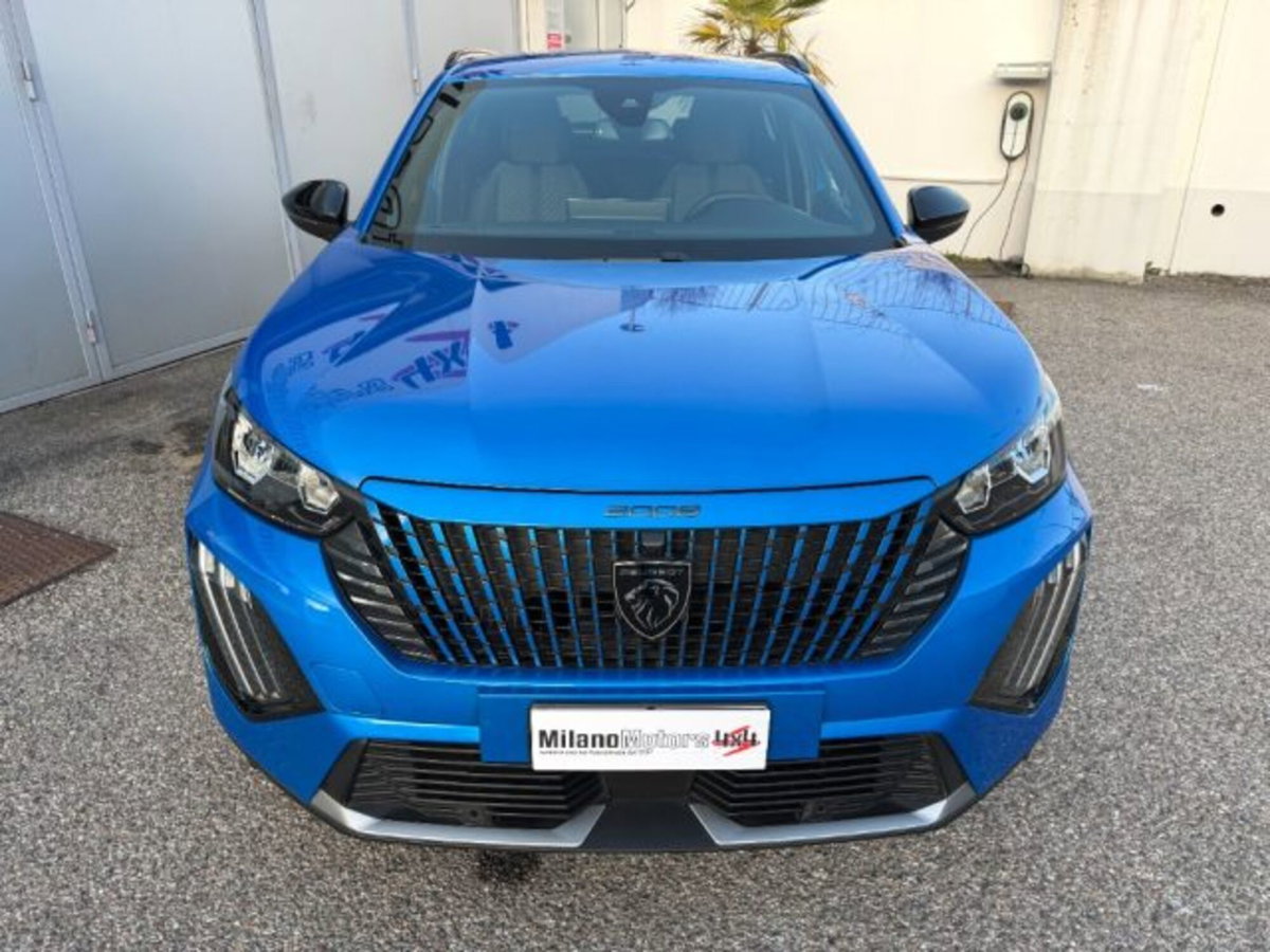Peugeot 2008 PureTech 100 S&S Allure (6)