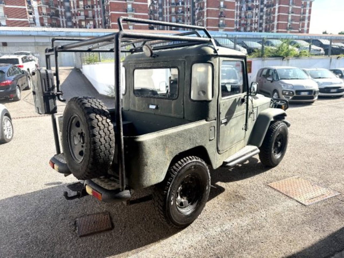 Toyota Land Cruiser 3.0 D4-D 3 porte Executive (3)
