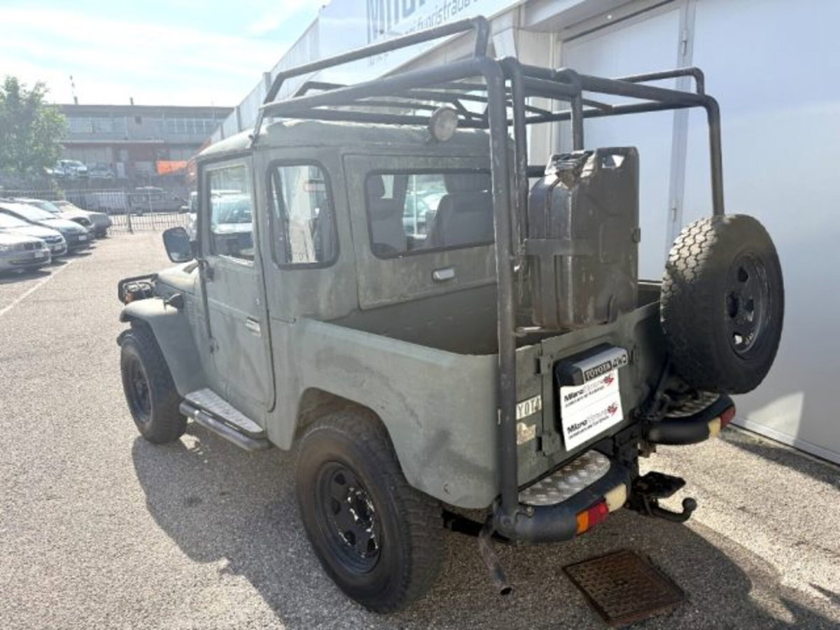Toyota Land Cruiser 3.0 D4-D 3 porte Executive (4)