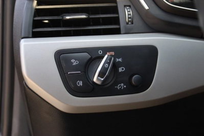 Audi A4 Avant 35 TDI/163 CV S tronic S line edition (18)