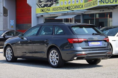 Audi A4 Avant 35 TDI/163 CV S tronic S line edition (2)