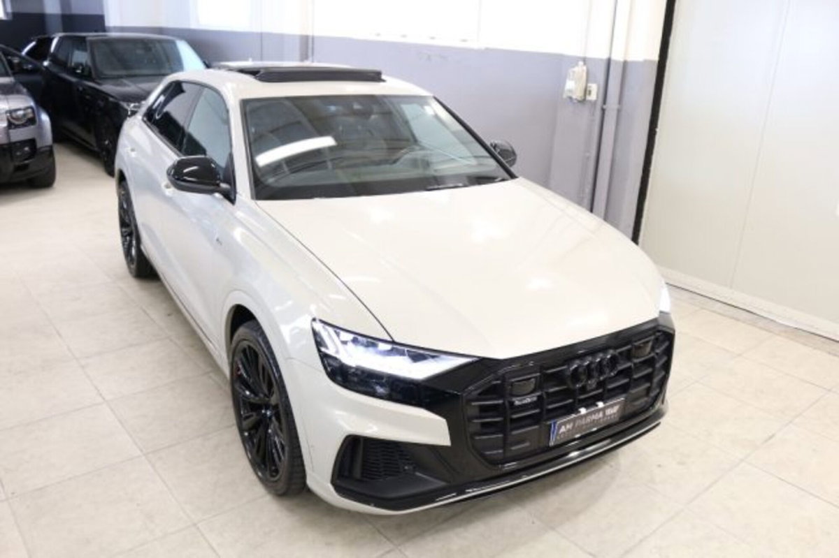 Audi Q8 Q8 55 TFSI quattro tiptronic Sport